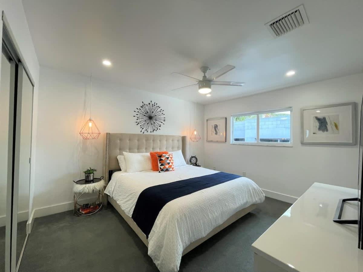 Apartment Orange Dream In The Sky