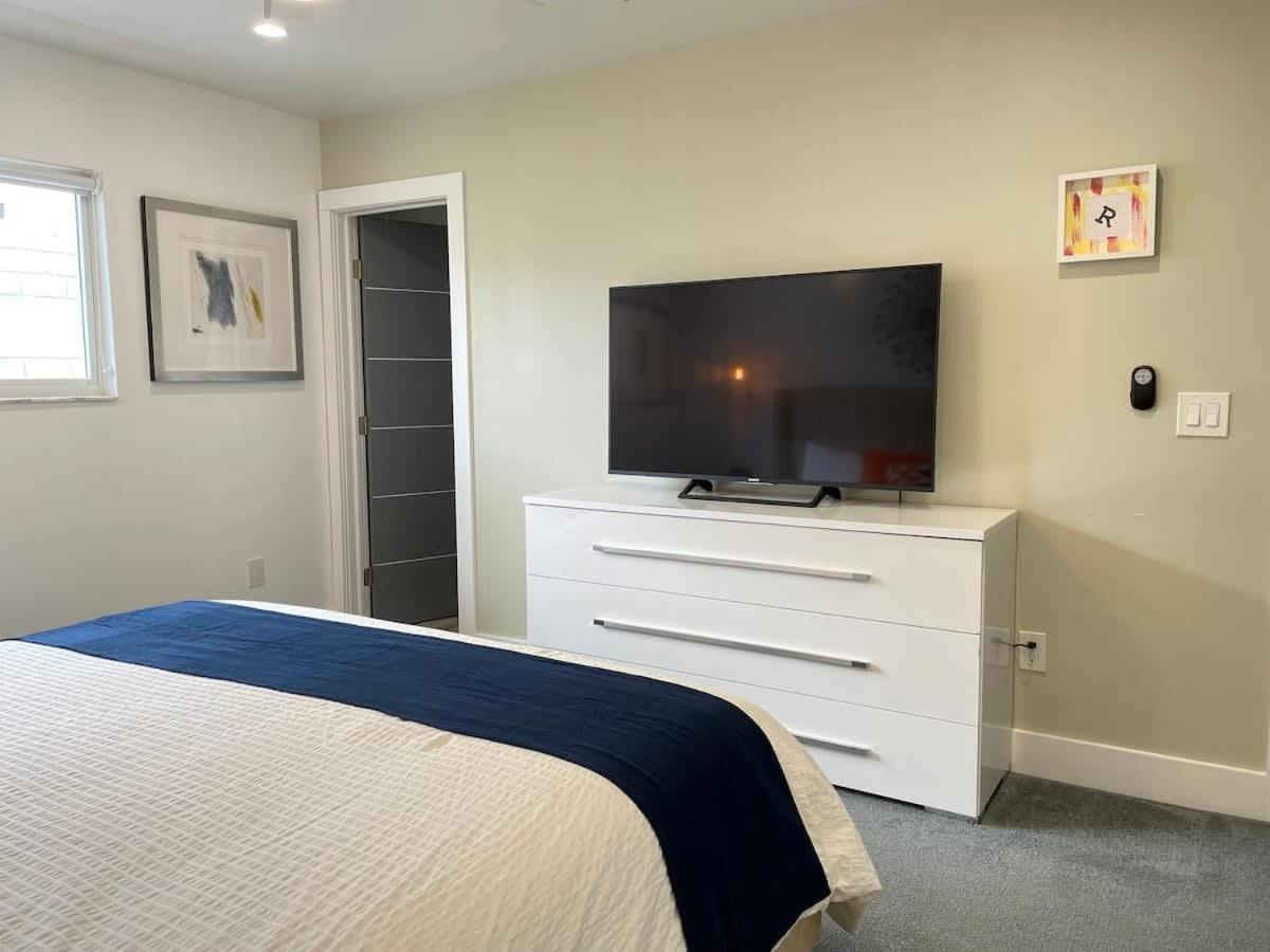 Orange Dream In The Sky Apartment *